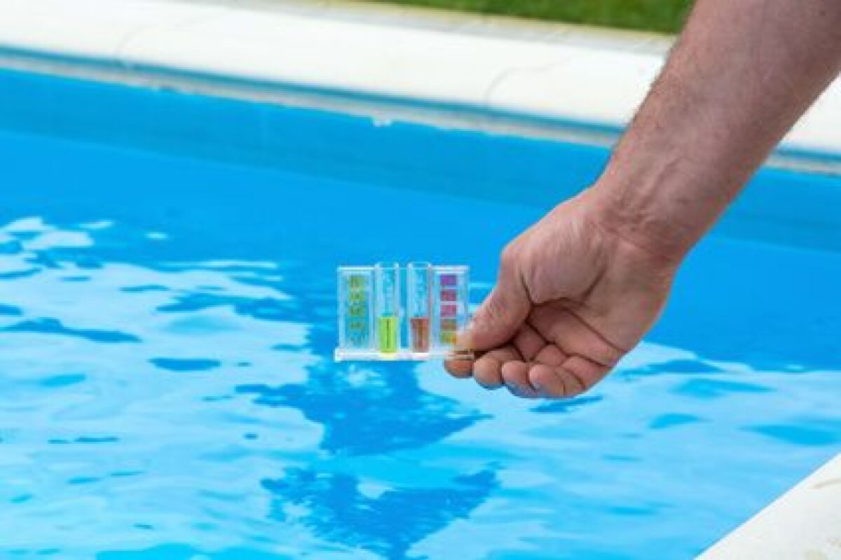 Analyse de l'eau de piscine pourquoi et comment la réaliser